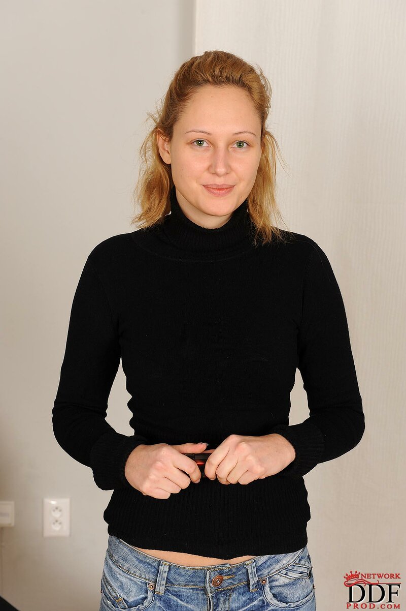 Лиза, 19